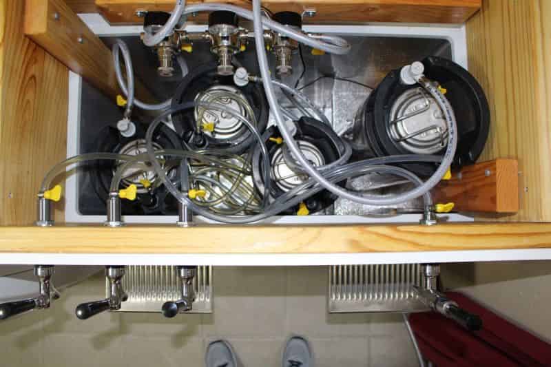 Completed Keezer – Kegs and Plumbing #2 (and my toes)